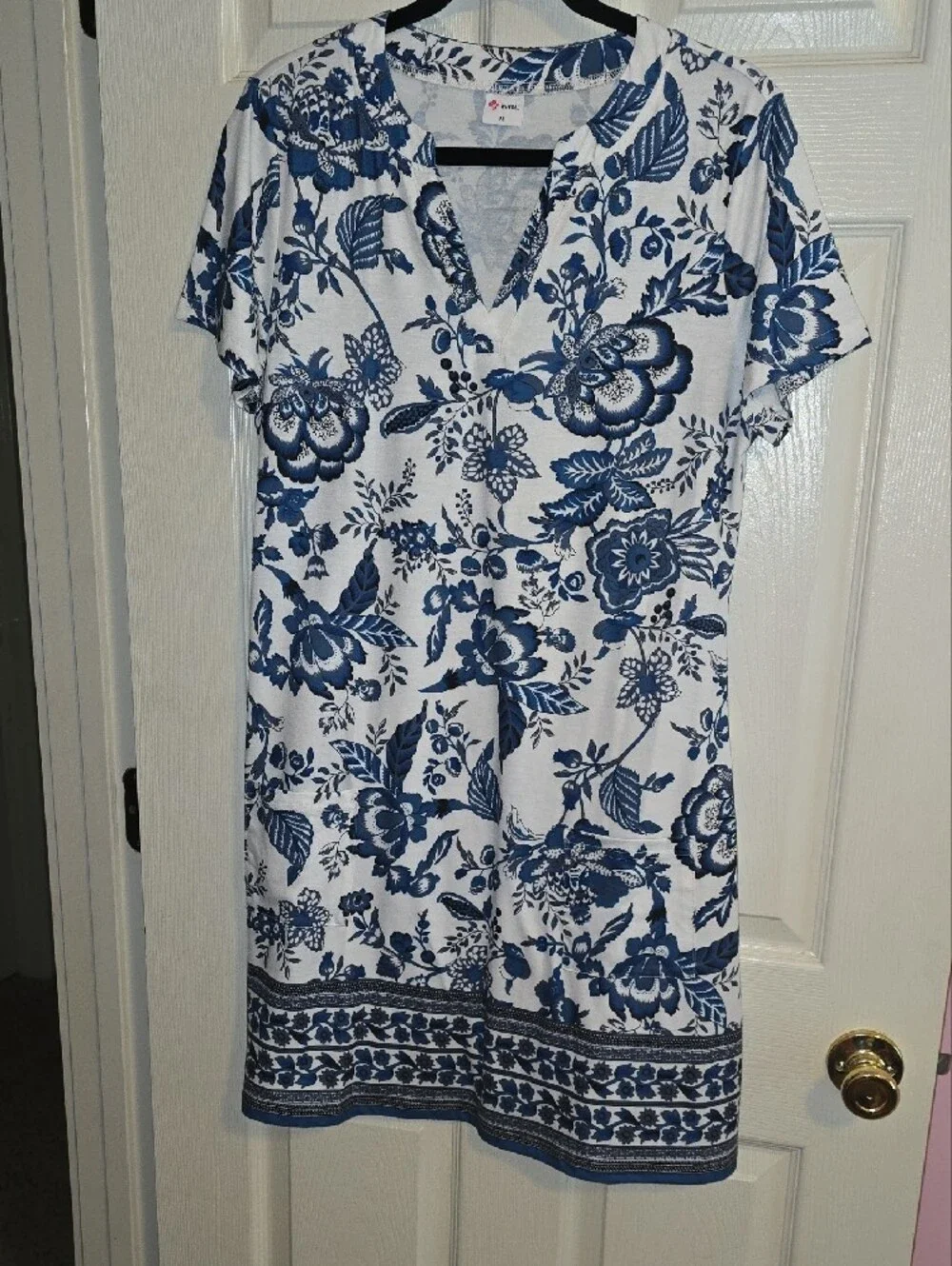 Women's‎ Navy Floral & Red Floral Midi Dresses - Casual V-Neck